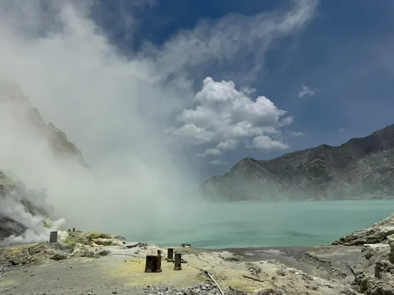 cara ke kawah ijen dari surabaya